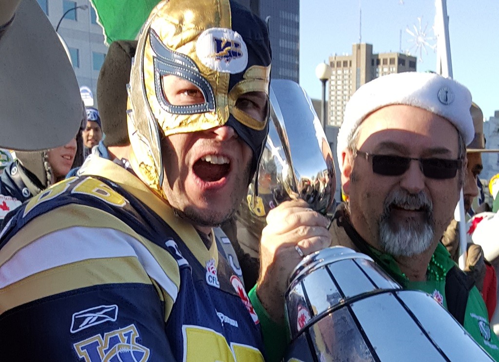 The only time it's acceptable to share with a Rider fan.